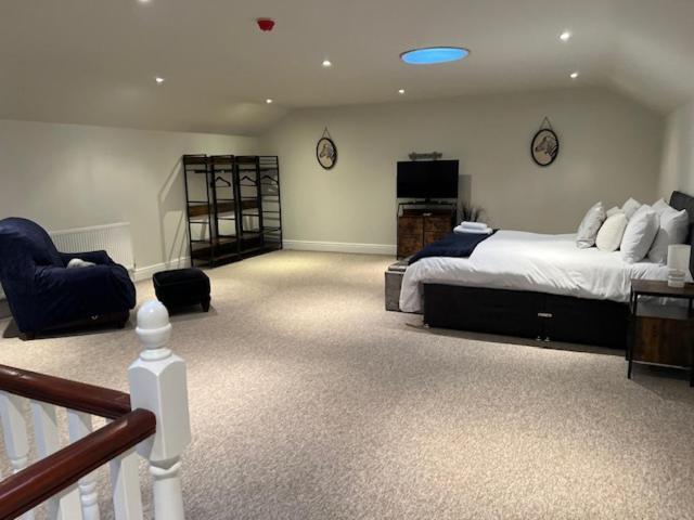 The House @ Sitwell Arms Hotel Renishaw Bagian luar foto
