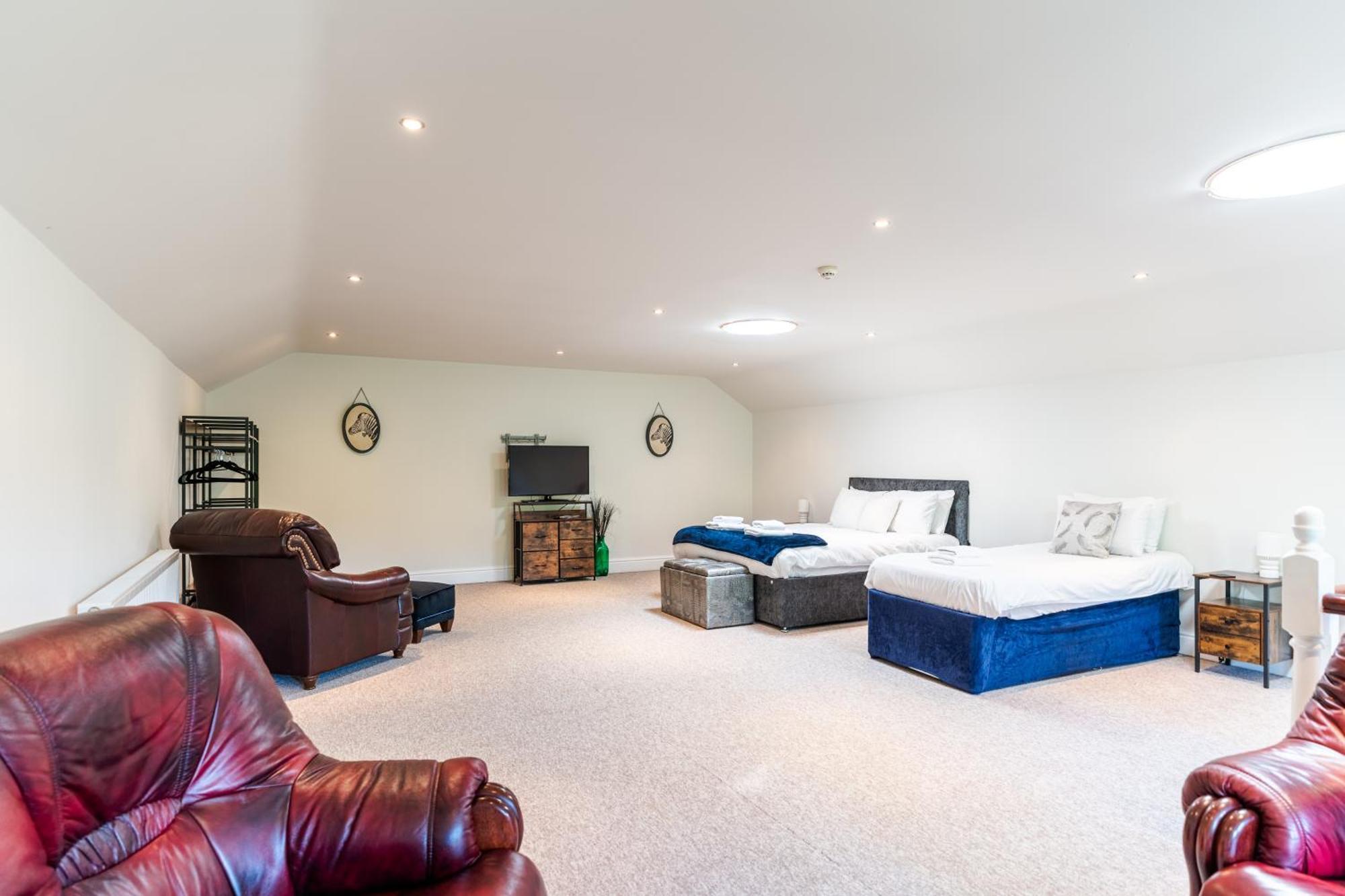 The House @ Sitwell Arms Hotel Renishaw Bagian luar foto