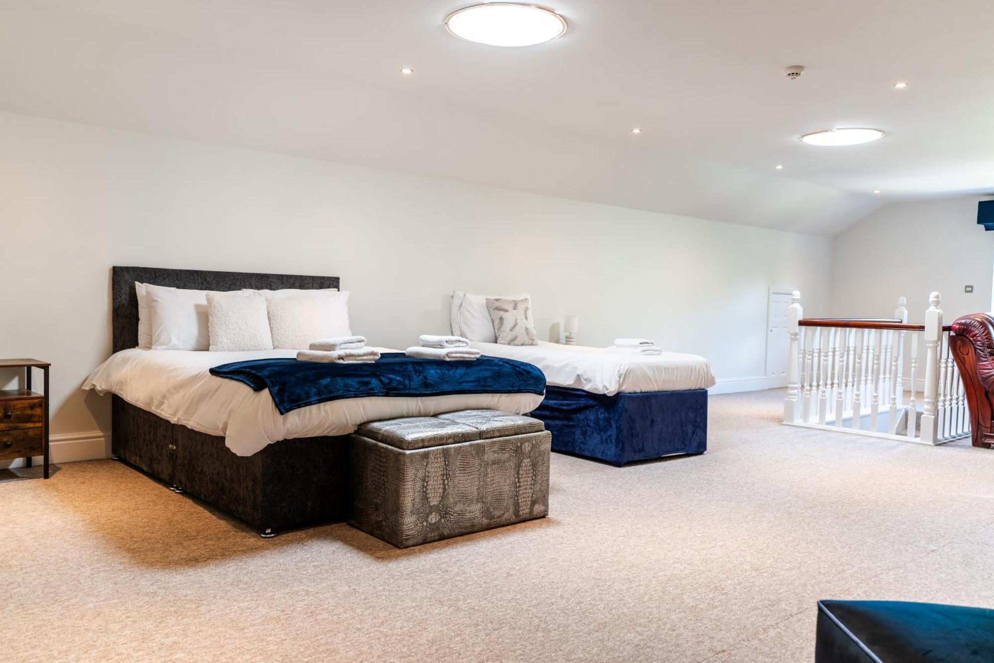 The House @ Sitwell Arms Hotel Renishaw Bagian luar foto