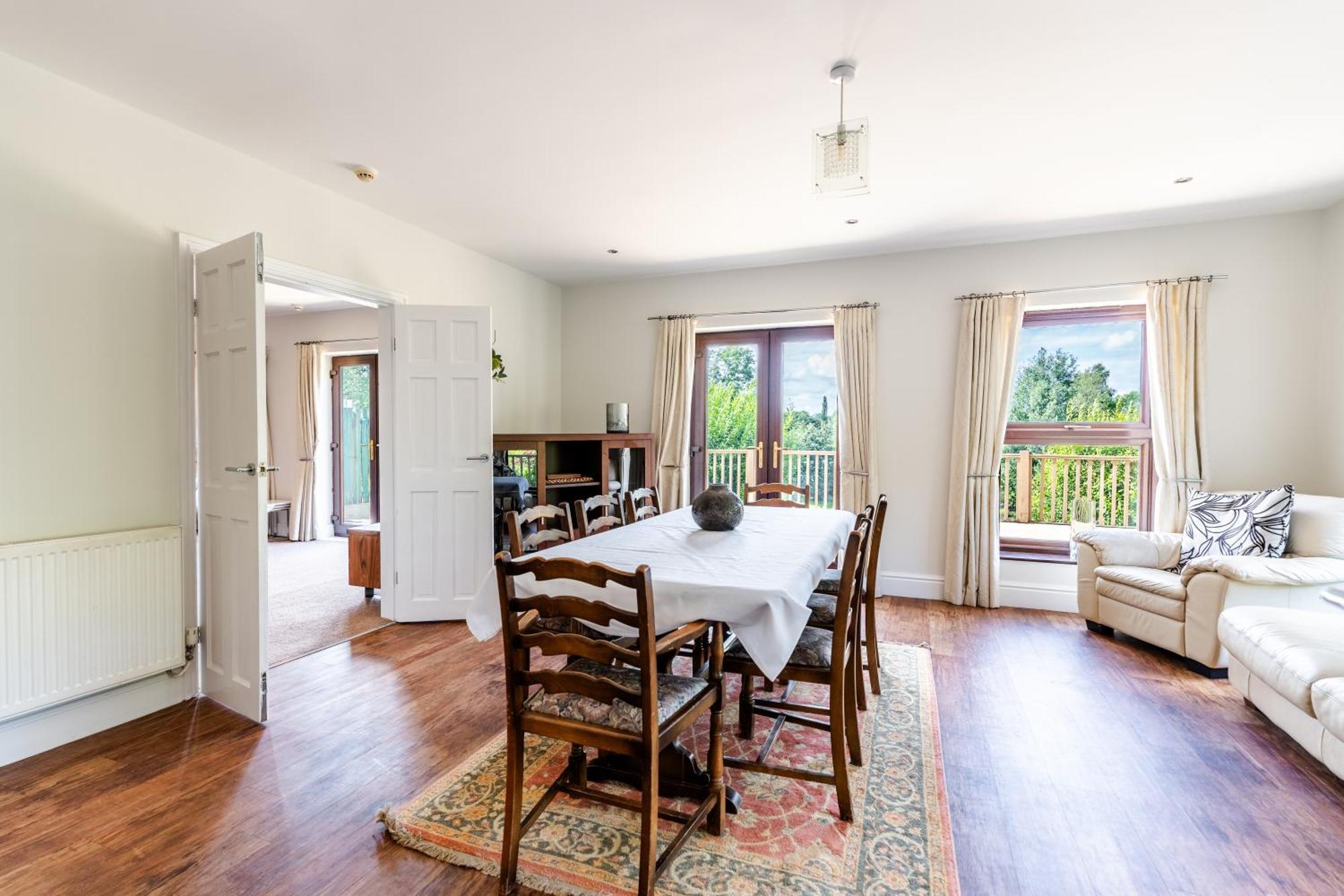 The House @ Sitwell Arms Hotel Renishaw Bagian luar foto